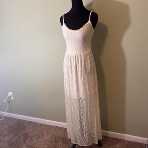 ABERCROMBIE & FITCH Ivory Lace Maxi‎ Dress Thin Straps Lined Beachy Boho Size S